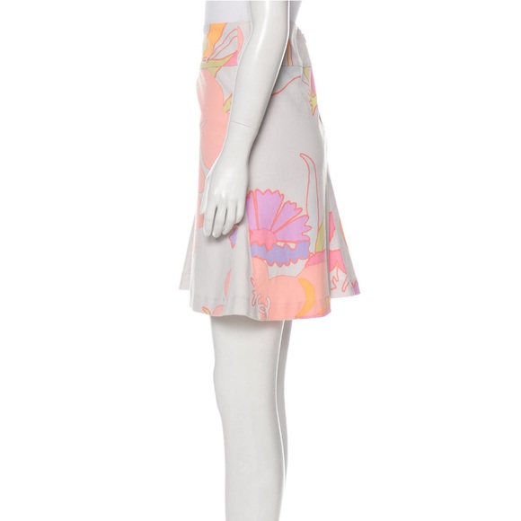 Chanel Logo Skirt 42 - Malibu Barbie! - Picture 2 of 7